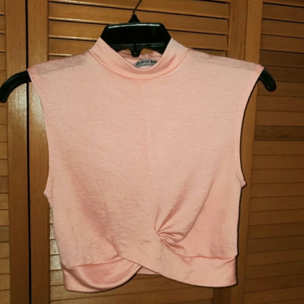 Fashion Nova Activewear tank top